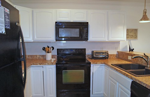 Cherry Grove Beach Condo | Condo near Golf w/WiFi, Balcony, Resort Pool, Grill, Water Sports & Fishing