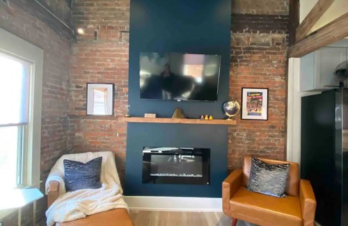 Over-the-Rhine Condo | Condo-OTR/Pendleton Art District, Cincinnati - 1 bedroom, free parking, balcony