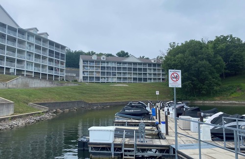 Osage Beach Condo | CONDO @ Parkview Bay. Water front in Osage Beach, with State Park Views and Pool