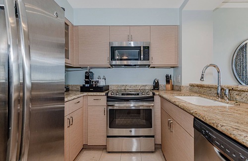 Key Biscayne Condo | Condo @ "The Ritz-Carlton Key Biscayne, Miami" /1 Bedroom Suite