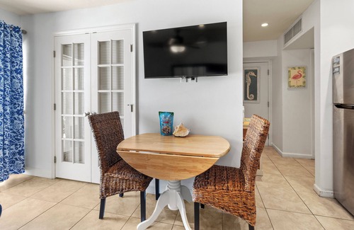 Whitney Beach Condo | Condo with a View 4: Oceanfront!