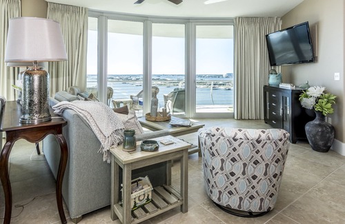 Orange Beach East Condo | Condo with Breathtaking View | Wrap-Around Balcony | Bella Luna 1001