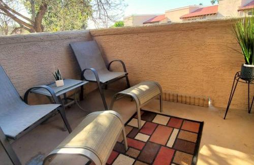 Glendale House | Condo with Heated Pool, Hot Tub, Near Walking Paths
