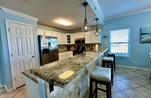 Corpus Christi House | Condo with Patio, Waterview and Beautiful Sunset