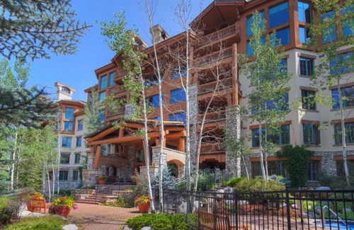 Beaver Creek Condo | Condo with ski-in access | Ski Storage, Hot Tub