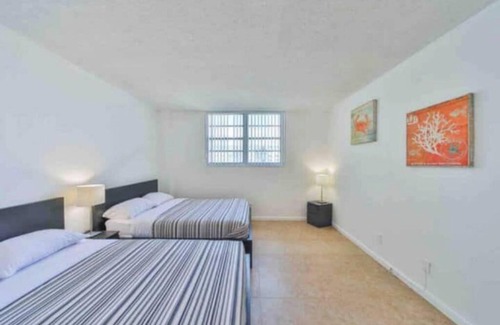 Sunny Isles Beach Hotel | Condo with Stunning View STR-01307