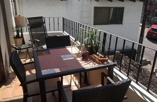 Alta Vista Apartment | Condo Zucarito