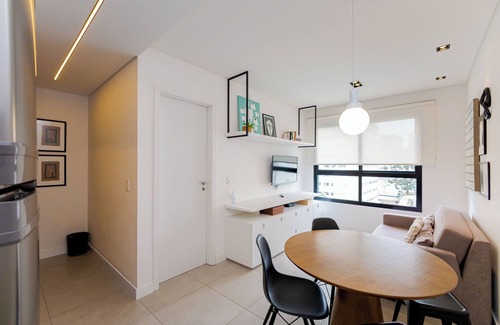 Reboucas Apartment | Condomínio CWBe Residence