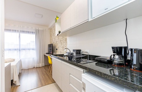 Reboucas Apartment | Condomínio CWBe Residence