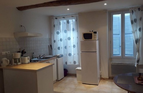 Collobrieres Apartment | Condominium studio in the center of the village