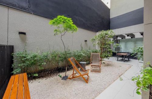 Vila Buarque House | Condominium with pool next to Buenos Aires Park