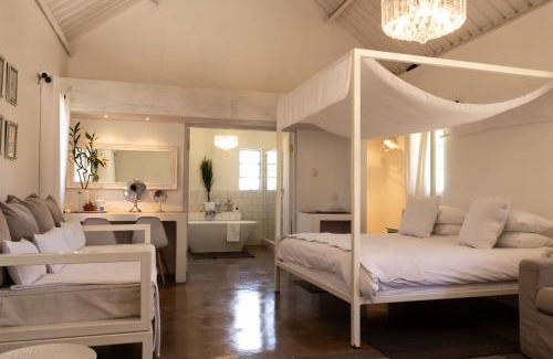 Tsumeb Cabin | Conductor's Inn