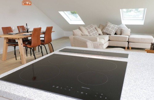 Beckermet Cottage | CONEY GARTH RETREAT, family friendly, with hot tub in Beckermet