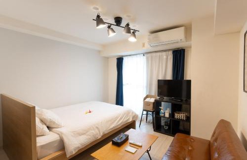 Nishi Apartment | Confidence Ron 803 コンフィデンスロン 803