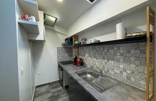 La Courneuve Apartment | Confort 6 pers & Wi-Fi rapide