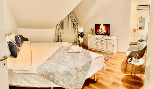 Iasi Villa | Confort Luxury Center Villa- langa Mitropolie si Palas