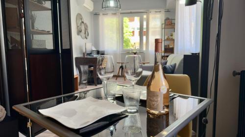 Antibes Old Town Apartment | Confort Moderne au Cœur d'Antibes
