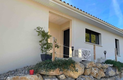 Pezenas House | Confortable Logement sur les Hauteurs de Pézenas