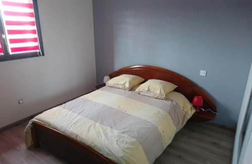 Ploufragan House | Confortable maison à la campagne