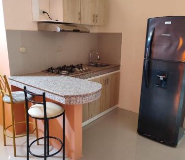 Machala House | Confortable suit semi amoblada