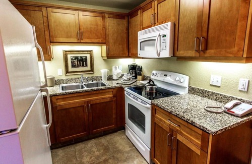 Uptown Design District Condo | Congratulations! Sleeps 6+Extras!