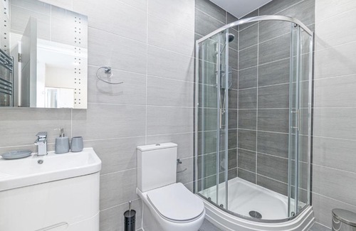Appleby-in-Westmorland Apartment | Coniston House, 3 bedrooms with parking, Appleby by Guestz
