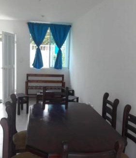 Cojimies House | CONJUNTO RESIDENCIAL LOS MANGOS