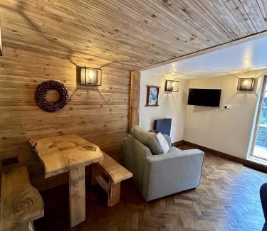 Blandford Forum Apartment | Conkers