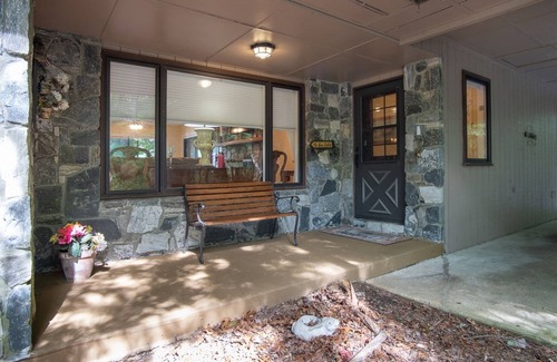 Brevard House | Connestee Lakefront Retreat | 3 Bed, 3 Bath
