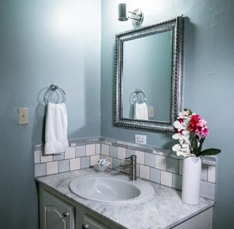 St. John's Apartment | Connie's Comfort Suites