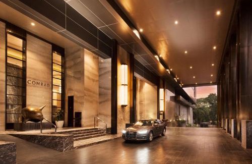 Koregaon Park Hotel | Conrad Pune