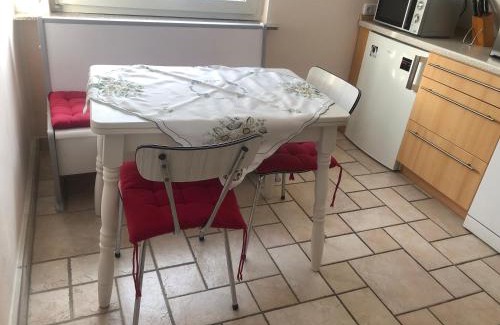 Grummer Straße Apartment | Constantin