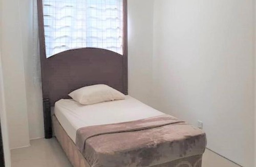 Banting House | Contempo 16
