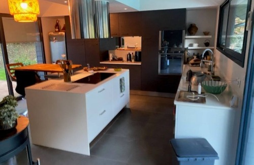 Jurancon House | Contemporaine sur les Côteaux de Jurançon au Coeur de la Nature