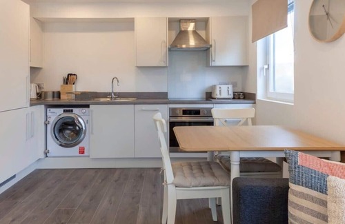 Willesborough Apartment | Contemporary 1 Bedroom Apartment in Ashford