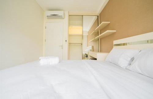 Hegarmanah Apartment | Contemporary 1BR Near Cihampelas at Parahyangan Residence Apartment By Travelio