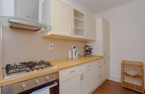 Bayswater Apartment | Contemporary 2 Bedroom Flat in Bayswater