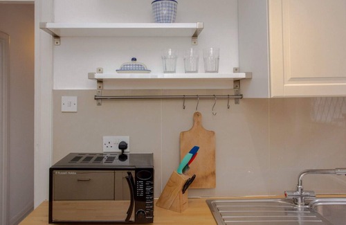 Bayswater Apartment | Contemporary 2 Bedroom Flat in Bayswater