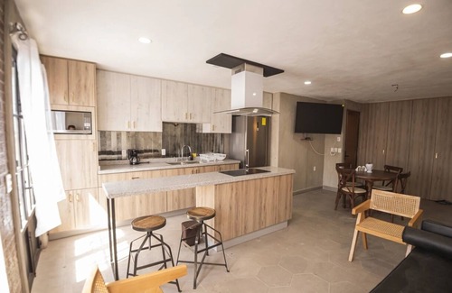 Guadalupe Apartment | Contemporary apartment in San Miguel de Allende