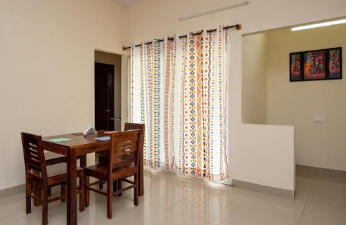Bengaluru Apartment | Contemporary apartment with balcony, Bangalore