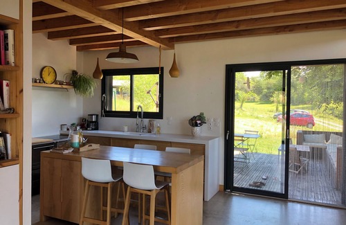 Puy-Saint-Eusebe Ski Chalet | Contemporary chalet on the heights of Lake Serre-ponçon