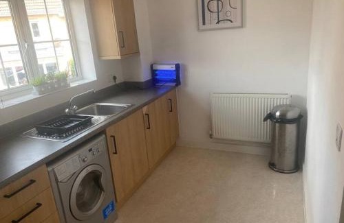 Newport Apartment | Contemporary Coach House in Newport, Isle of Wight