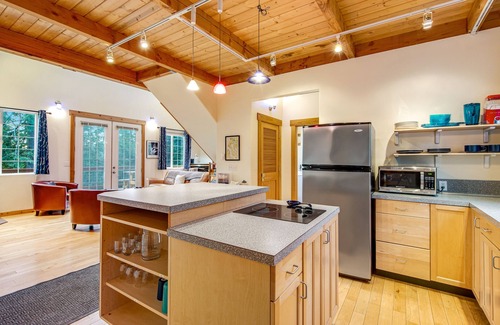 Camano Island Cottage | Contemporary cottage in the woods, less than a mile to the beach - dog-friendly