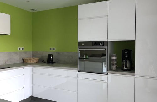 Buis-les-Baronnies Villa | Contemporary air-conditioned villa with pool