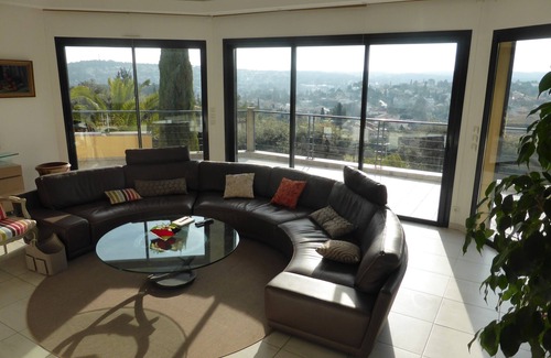 Saint-Gely-du-Fesc Villa | Contemporary villa 2 terraces, swimming pool, 5 min 27 hole golf course, tennis