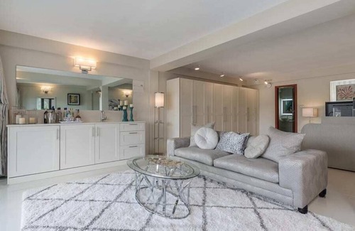 Morne Rouge Villa | Contemporary Styled Villa With Stunning Views Of Mount Hartman Bay