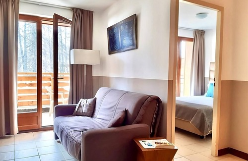 Valberg Hotel | Contemporary guest rooms! walking distance to Mercantour National Park