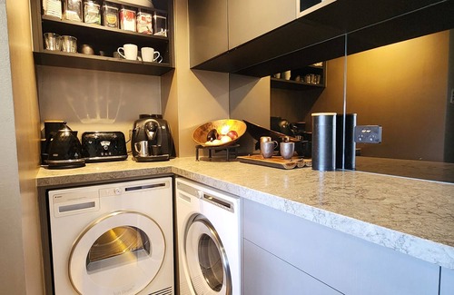 Rushcutters Bay Apartment | Contemporary Harbourside Apartment