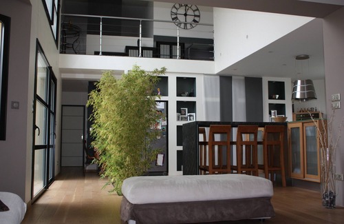 Villaret - Meslier House | Contemporary house 24 hours of Le Mans