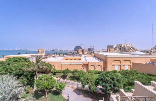 Bab Al Bahr Apartment | Contemporary Living by The Sea & 2BD & New Listing